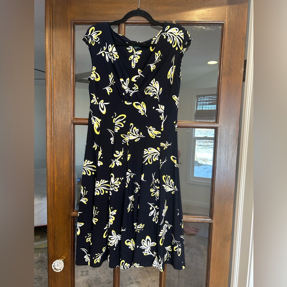 LAUREN RALPH LAUREN Tiered Blue Dress Size 16 Floral Cap Sleeve Stretch - Picture 2 of 10